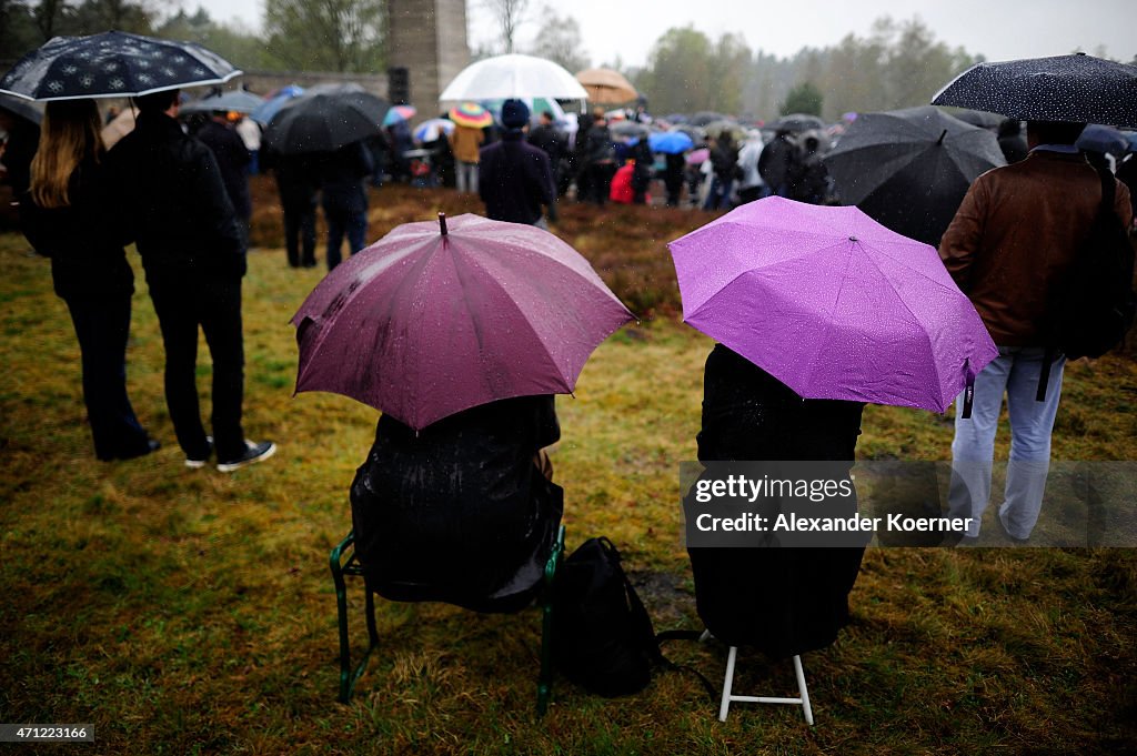 Germany Commemorates Bergen-Belsen Concentration Camp Liberation 70th Anniversary