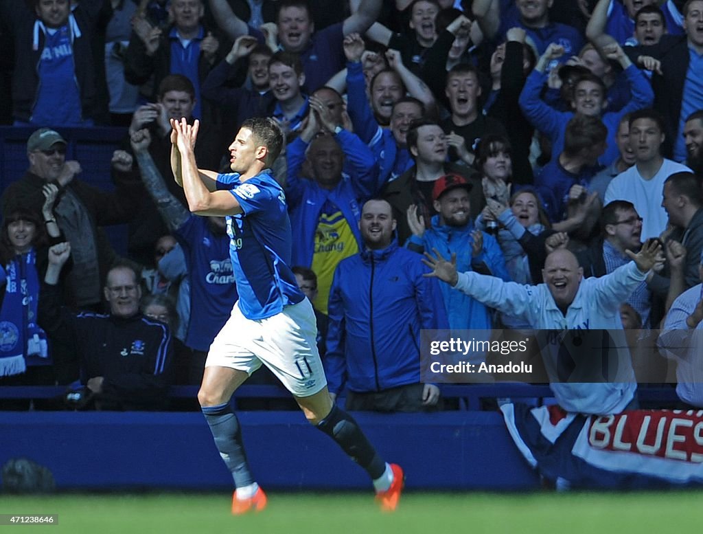 Everton v Manchester United - Premier League