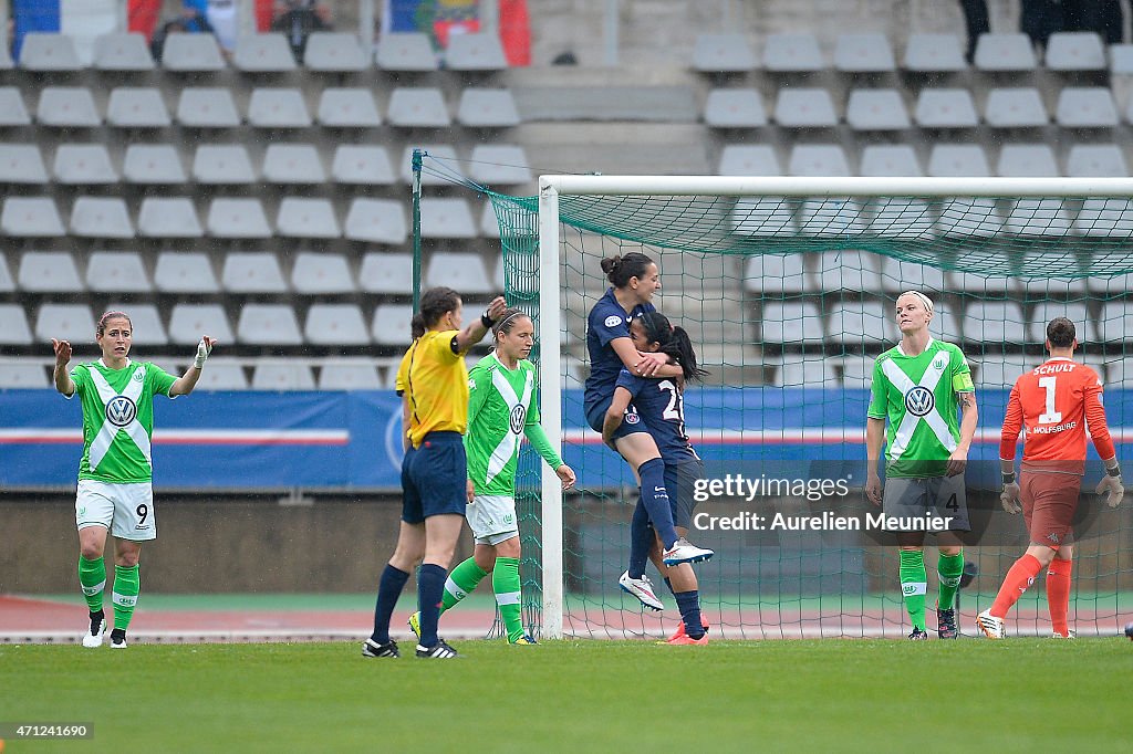 Paris Saint-Germain v VfL Wolfsburg  - UEFA Womens Champions League Semifinal