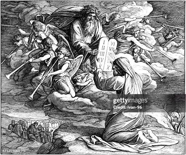 moses erhält zehn gebote - moses religiöse figur stock-grafiken, -clipart, -cartoons und -symbole