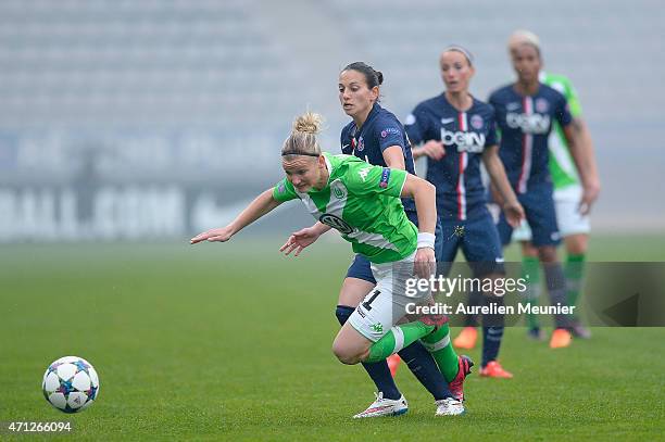 Alexandra Popp of VfL Wolfsburg in action during the UEFA Womens Champions League Semifinal game between Paris Saint Germain and VfL Wolfsburg at...