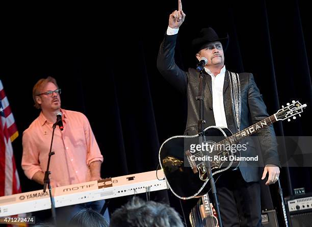 Recording Artists Phil Vasser joins John Rich and performs as Multi-award winning Country artist and long-time St. Jude supporter, John Rich, hosts...