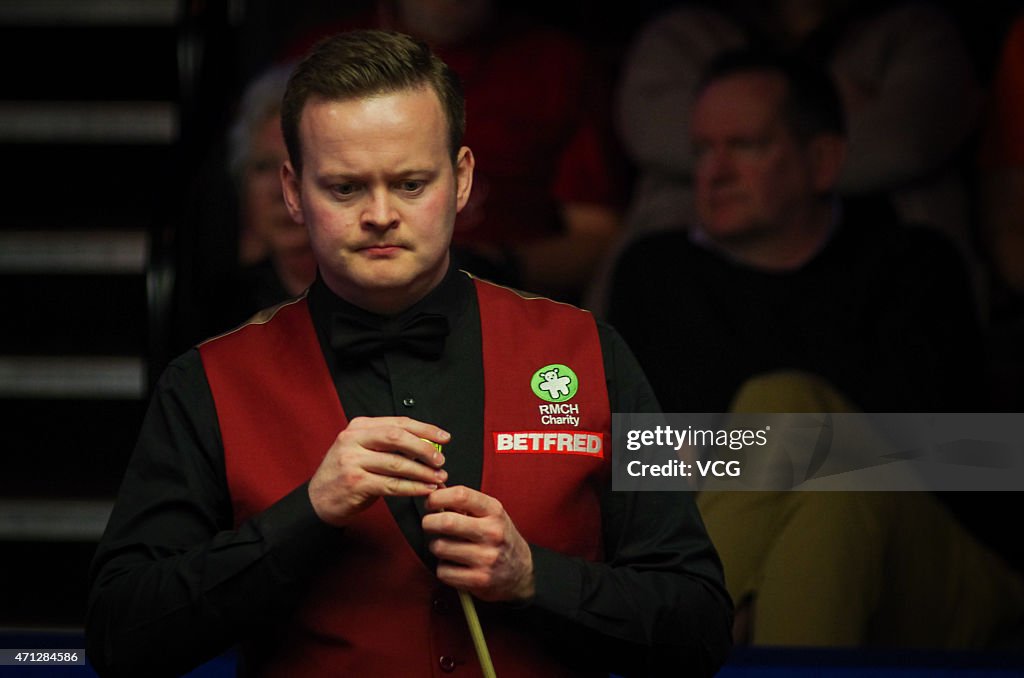 2015 Betfred World Snooker Championship - Day 9