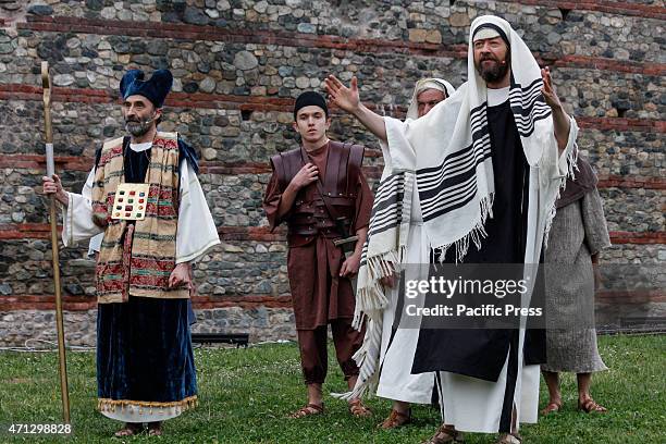 Celebrates 200 years the Sacred representation of the Passion of Christ, revived at the Porte Palatine.