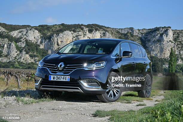 renault espace on the press launch - renault new espace stock pictures, royalty-free photos & images
