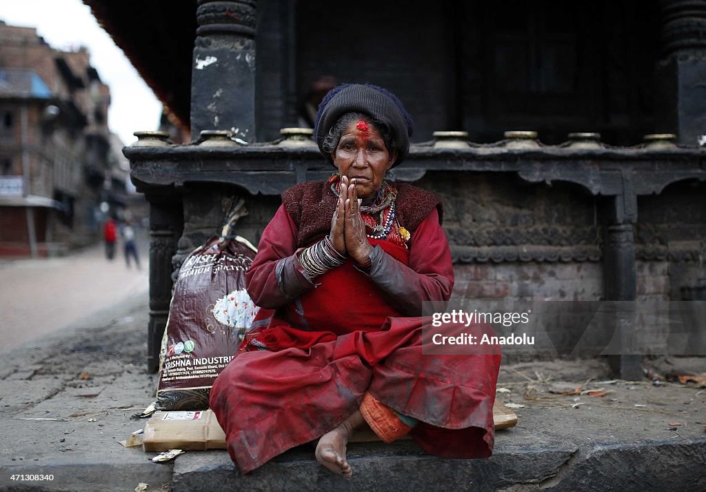 Powerful earthquake hits Nepal
