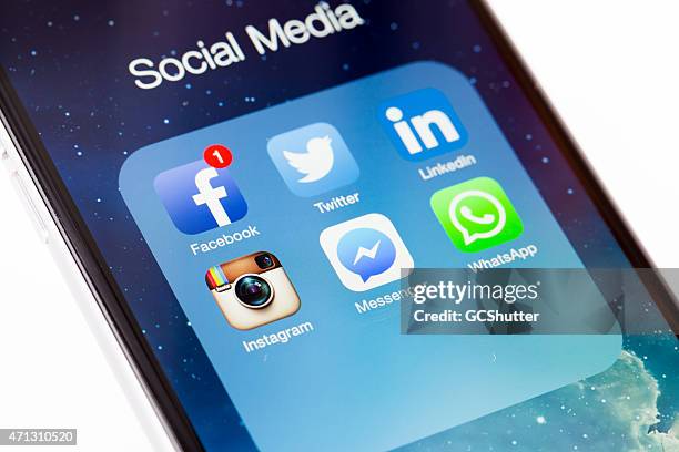 social network, facebook, twitter, linkedln, instagram, messenger, whatsapp - facebook post stock pictures, royalty-free photos & images