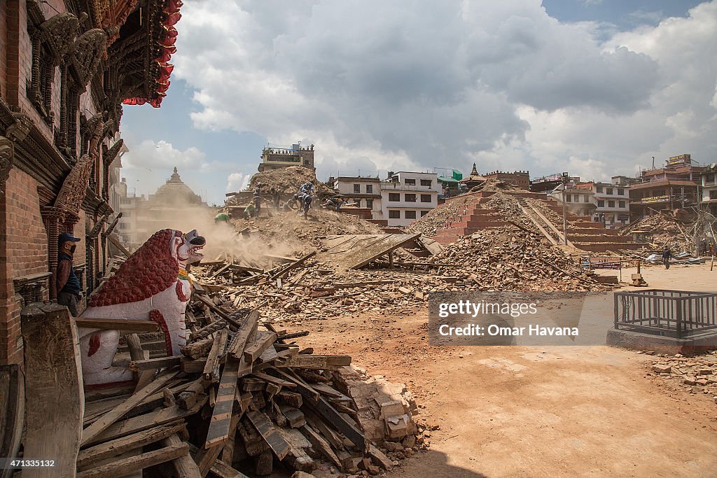 Death Toll Rises Following Powerful Earthquake In Nepal