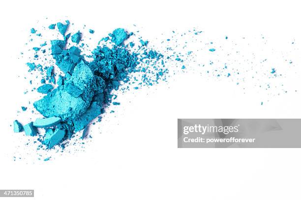 turquoise eyeshadow - oogschaduw stockfoto's en -beelden