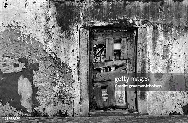 door - dichtgetimmerd stockfoto's en -beelden