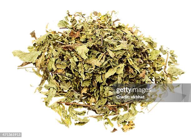 dry mint leaves - crushed leaves stock pictures, royalty-free photos & images