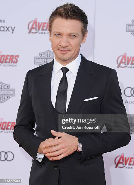 Actor Jeremy Renner arrives at the Los Angeles Premiere Marvel's "Avengers Age Of Ultron" at Dolby Theatre on April 13, 2015 in Hollywood, California.