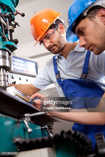 Operator Using Shaping Machine Shaping Machine Photos and Premium High Res Pictures - Getty Images
