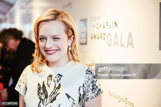 Elisabeth Moss attends the 42nd Chaplin Award Gala at Alice Tully Hall, Lincoln Center on April 27, 2015 in New York City.