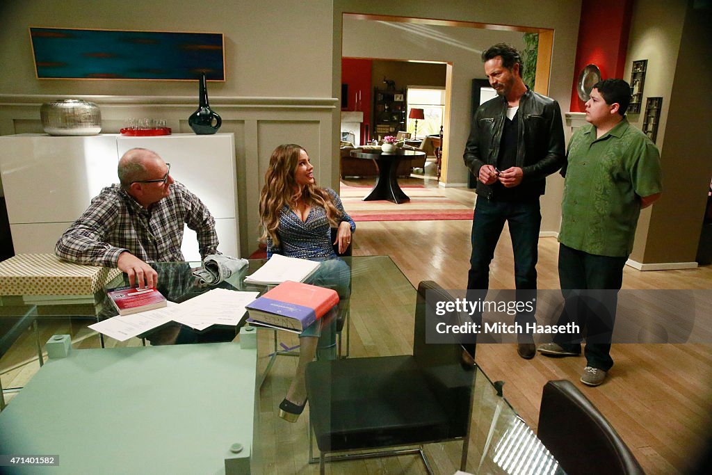 ABC's "Modern Family" - Season Six