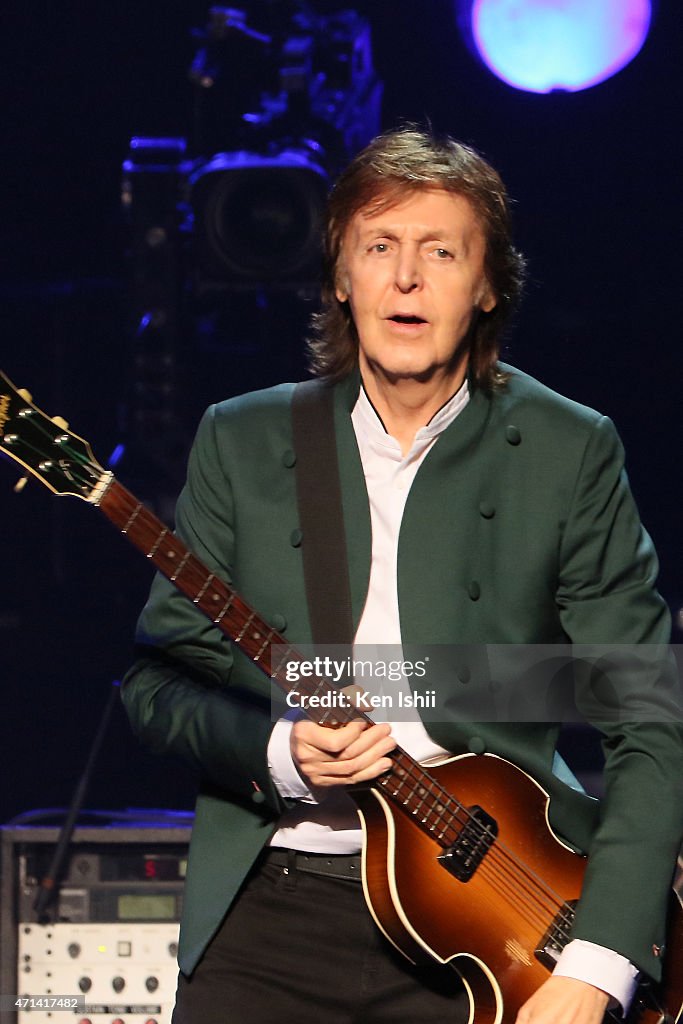 Paul McCartney Out There Tour 2015
