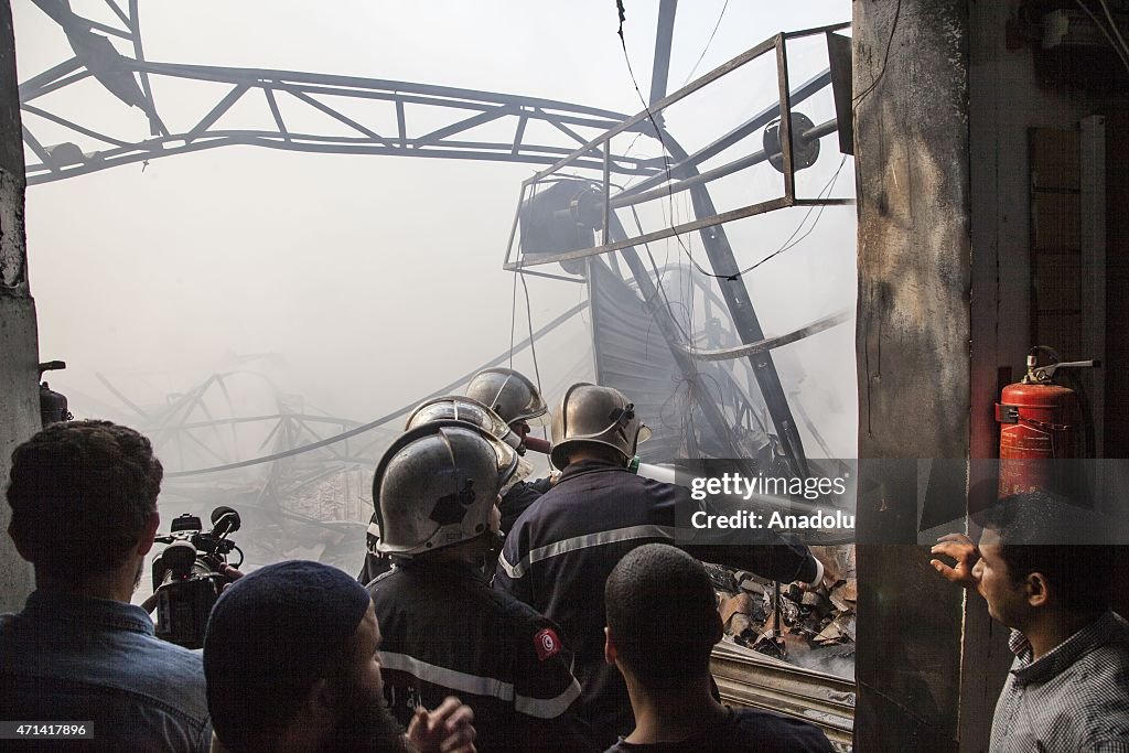 Fire breaks out at Monsef Bay shopping center in Tunis