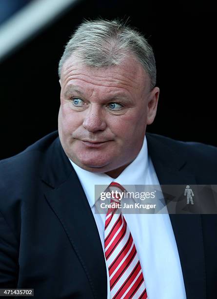 Manager of Rotherham United Steve Evans looks on during the Sky Bet Championship match between Rotherham United and Reading at The New York Stadium...