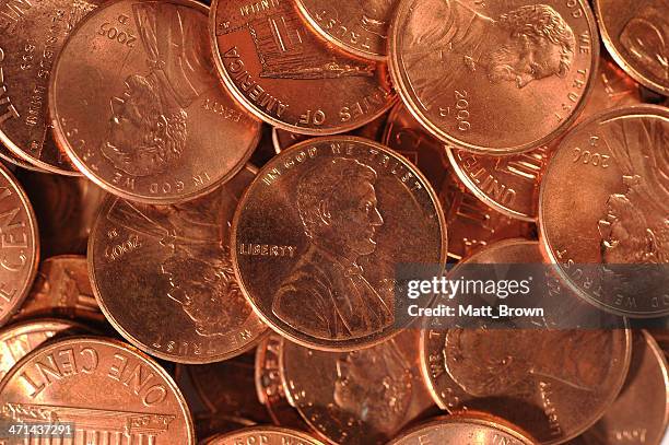 sie sparen - penny stock-fotos und bilder