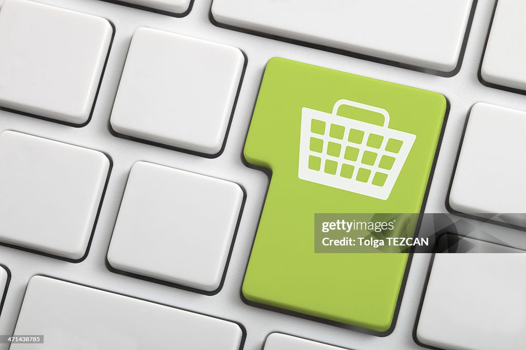 Online-Shopping mit Computer Key