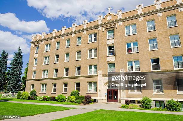 collegiate building on college campus in spokane, wa - spokane stock pictures, royalty-free photos & images