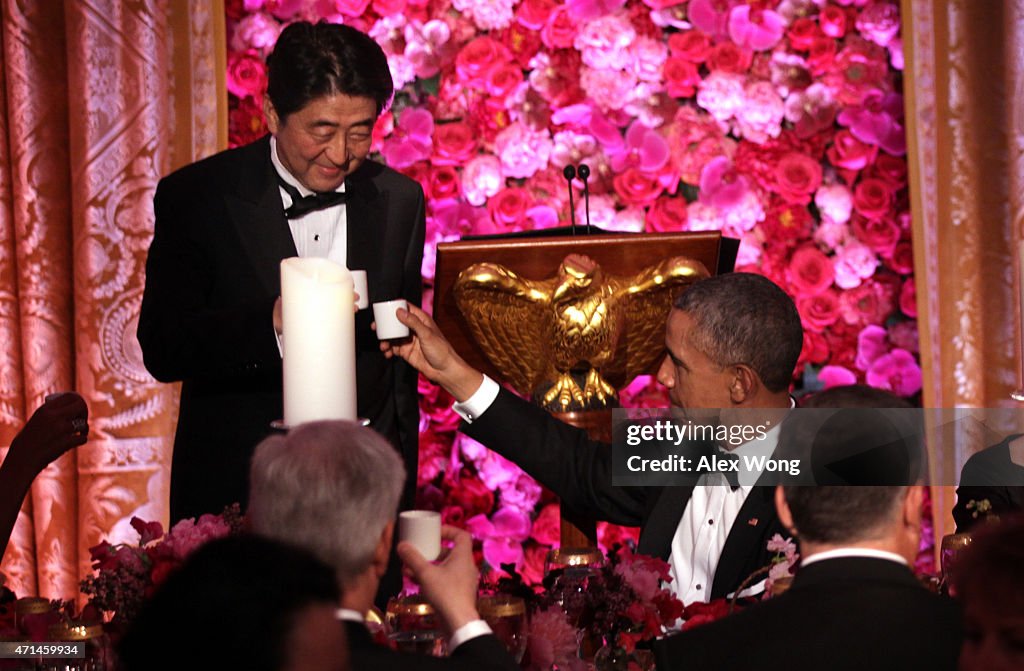 President Obama And First Lady Host State Dinner For Japanese PM Shinzo Abe And Akie Abe