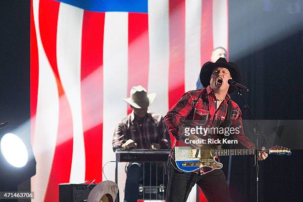 Honoree Garth Brooks performs onstage during the 50th Academy of Country Music Awards at AT&T Stadium on April 19, 2015 in Arlington, Texas.