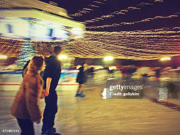 ice skating at winter wonderland, london, uk - winter wonderland londen stockfoto's en -beelden