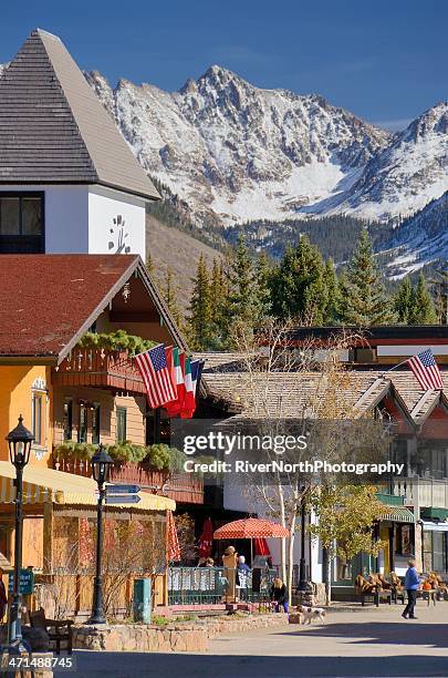 vail, colorado - turmuhr stock-fotos und bilder