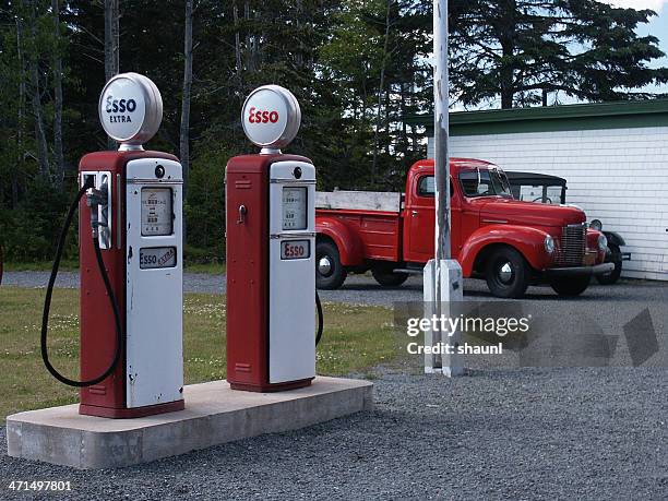vintage gas station - esso stock pictures, royalty-free photos & images