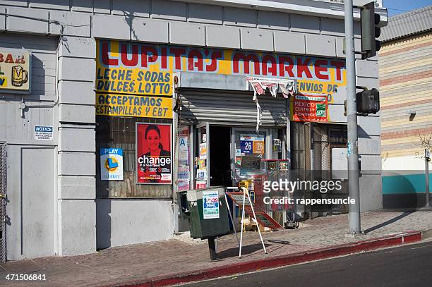 downtown market - santa monica store stock pictures, royalty-free photos & images
