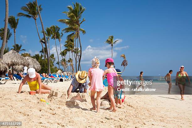 beach in punta cana - dominican republic - dominicaanse republiek stockfoto's en -beelden