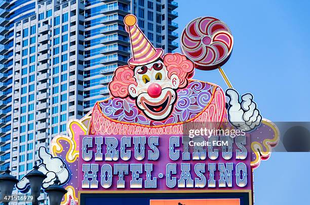 bright lights of veag - circus circus hotel casino stock pictures, royalty-free photos & images