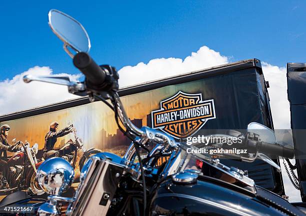 custom harley davidson motorbike. - harley davidson motorcycles stock pictures, royalty-free photos & images