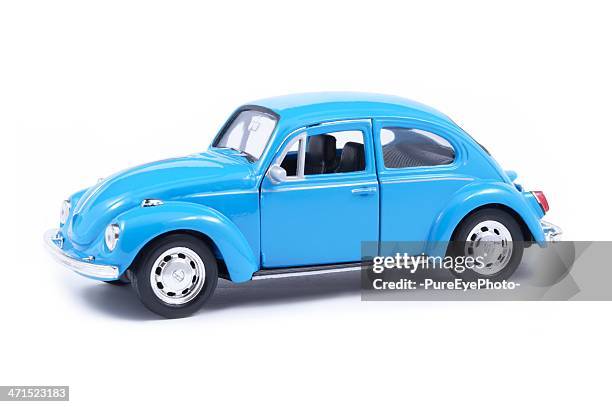 volkswagen toy beetle - toy car white background stock pictures, royalty-free photos & images