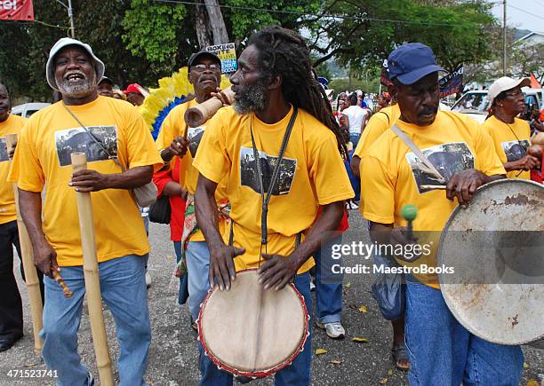 afro drummers - trinidad and tobago carnival stock pictures, royalty-free photos & images