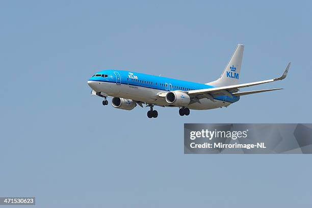boeing 737 from klm on final approach - landing gear stock pictures, royalty-free photos & images