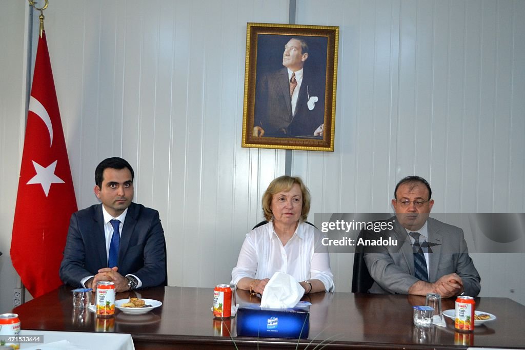 German State Minister Bohmer visits Syrians in Hatay