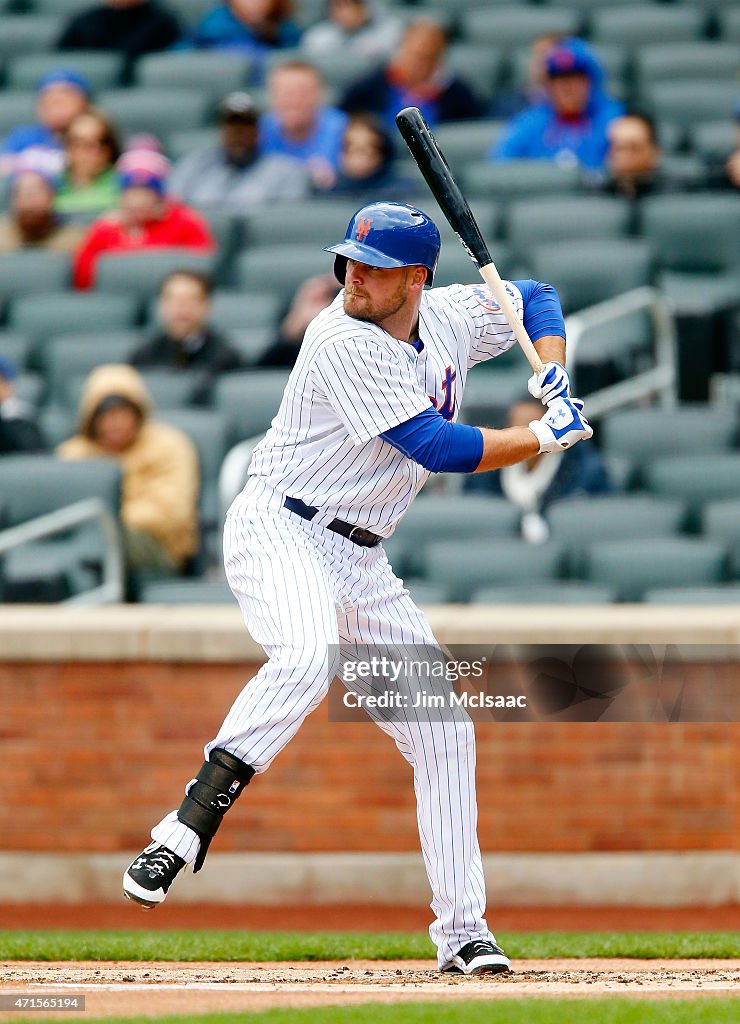 Atlanta Braves v New York Mets