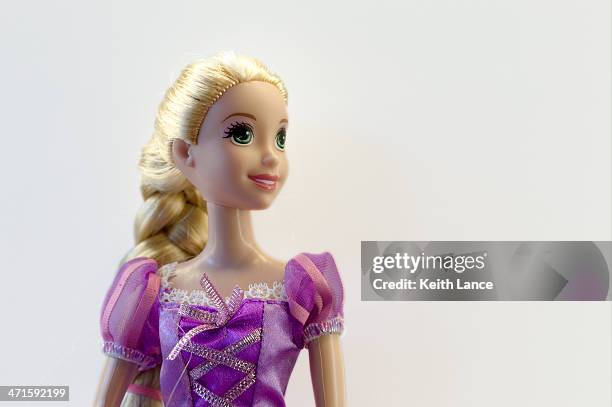 disney princess rapunzel doll - disney figuren stock-fotos und bilder