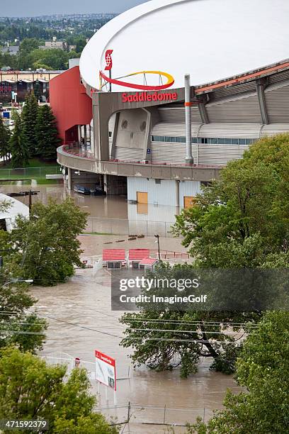 calgary 2013 flood - calgary flood stock pictures, royalty-free photos & images