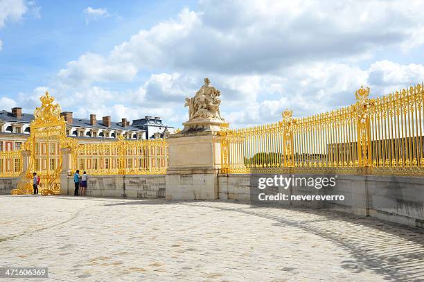 fragment of versailles palace, france - royal stock pictures, royalty-free photos & images