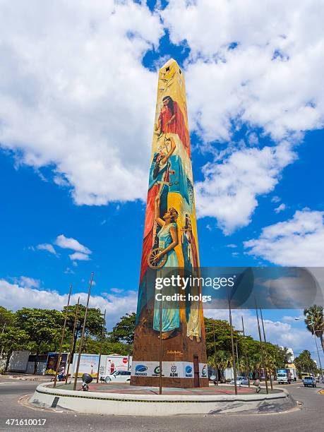 el obelisco del malecón, república dominicana - santo domingo fotografías e imágenes de stock