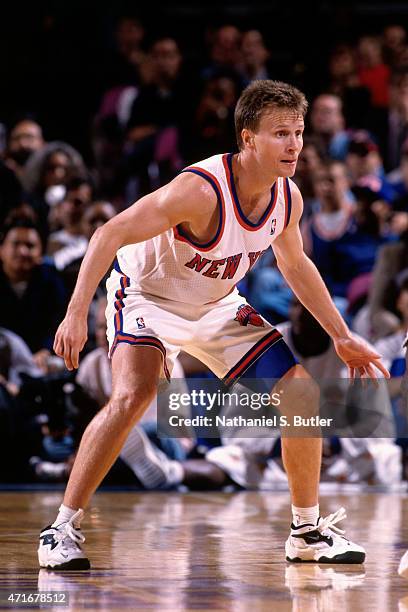 Scott Brooks of the New York Knicks guards his position circa 1997 in New York, NY. NOTE TO USER: User expressly acknowledges and agrees that, by...