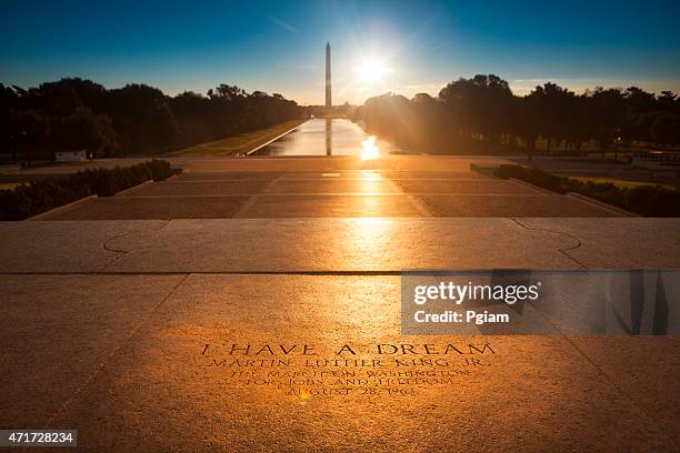 washington monument from the lincoln memorial - martin luther king jr bildbanksfoton och bilder
