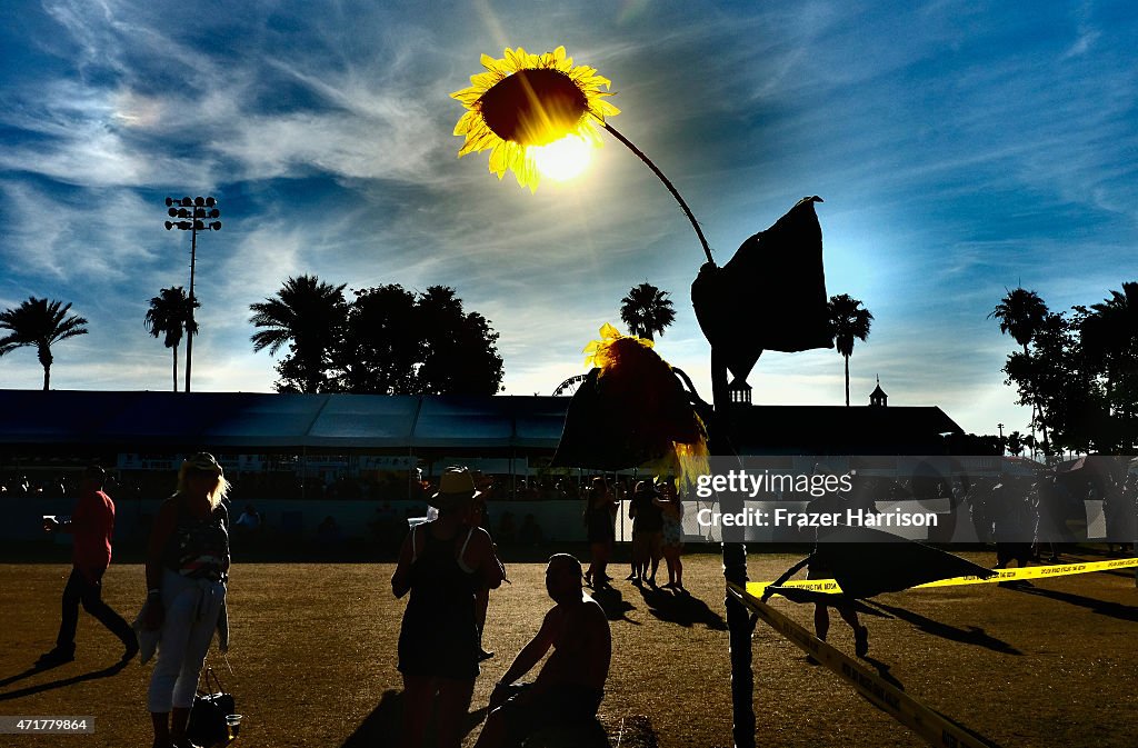 An Alternative View Of The 2015 Stagecoach California's Country Music Festival