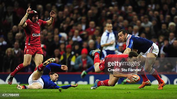 Wales centre George North goes over for the first try during the RBS Six Nations match between Wales and France at Millennium Stadium on February 21,...