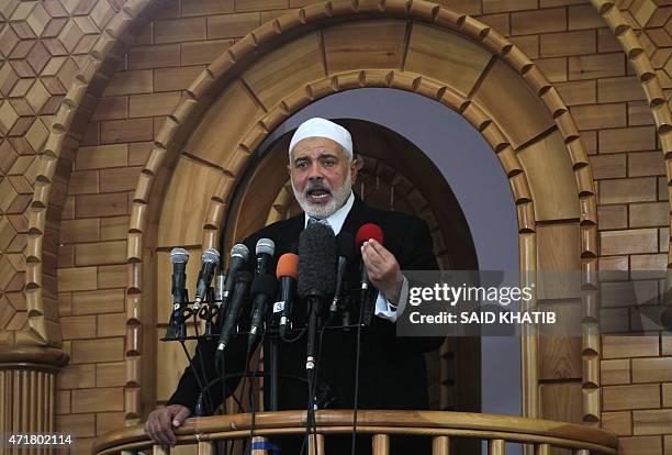 Senior Hamas leader Ismail Haniyeh, gives a speech during Friday prayers in the southern Gaza Strip town of Rafah on May 1, 2015. AFP PHOTO / SAID...
