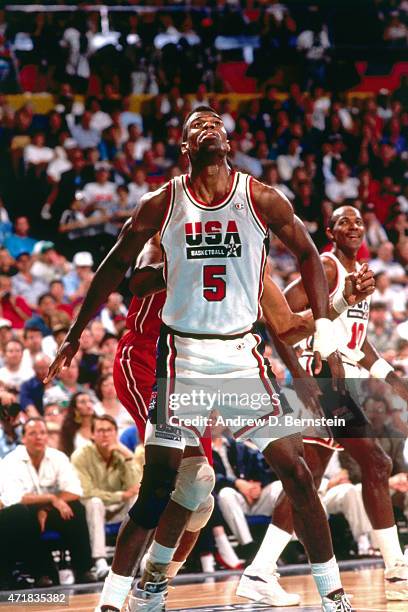David Robinson of the United States guards his position against Venezuela circa 1992 in the 1992 Summer Olympics at Palau Municipal d'Esports de...