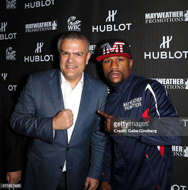 Of HUBLOT Ricardo Guadalupe presents WBC/WBA welterweight champion Floyd Mayweather Jr. With King Power WBC HUBLOT watch at HUBLOT and Floyd...